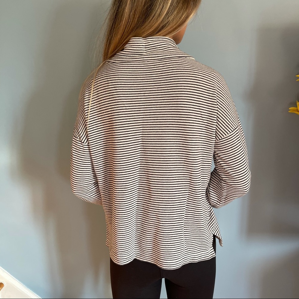 striped pullover - Picture 3 of 4